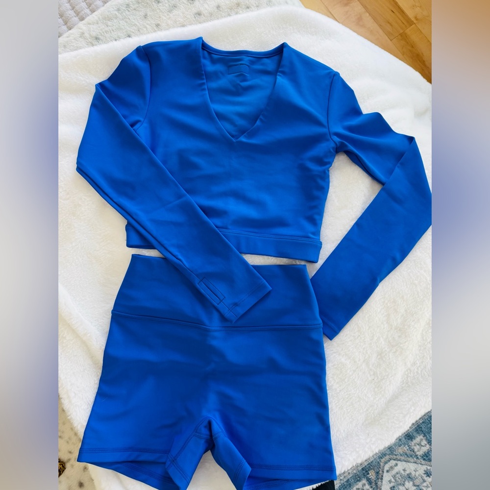 SuttleFlex Bright Royal Blue Active Crop Top & High-Waist Shorts Dance Set YXL - Picture 3 of 6